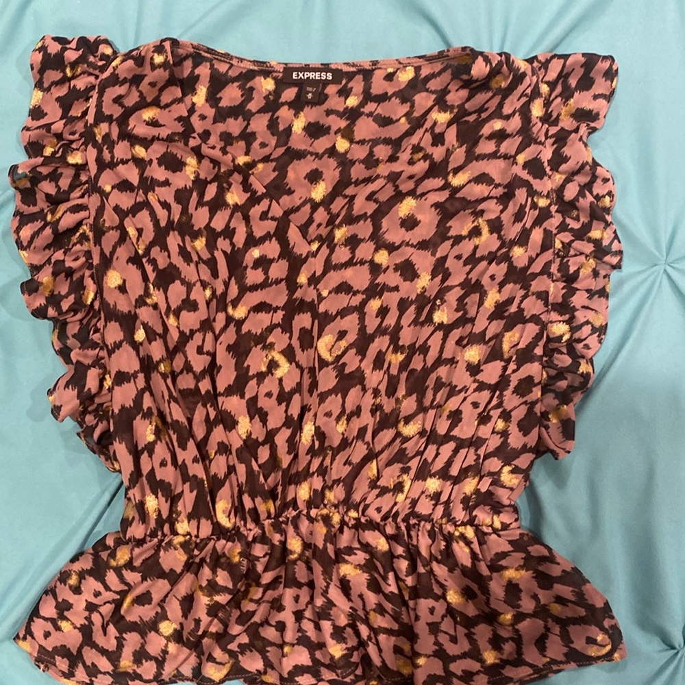 Express
Medium 
Excellent Condition